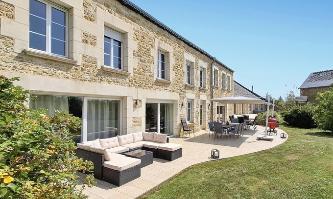 Flaignes-Havys House | Stunning home in Flaignes-Havys