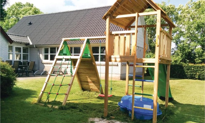 Fynshav House | Stunning Home In Haderslev With Sauna, Internet And Indoor Swimming Pool