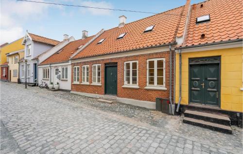 Rudkobing House | Stunning Home In Rudkøbing With Kitchen