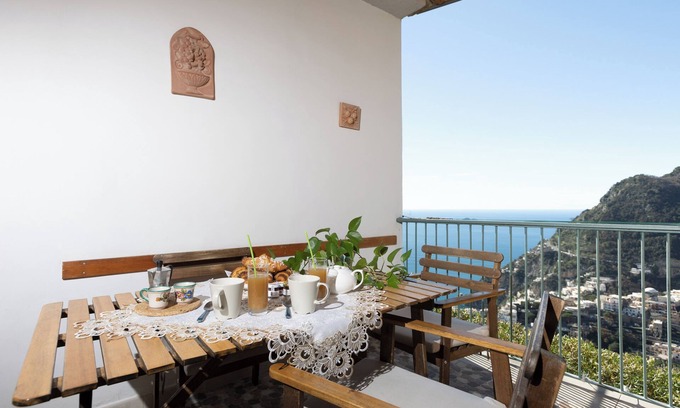 Montepertuso Apartment | Stunning home with private parking included and views of Positano