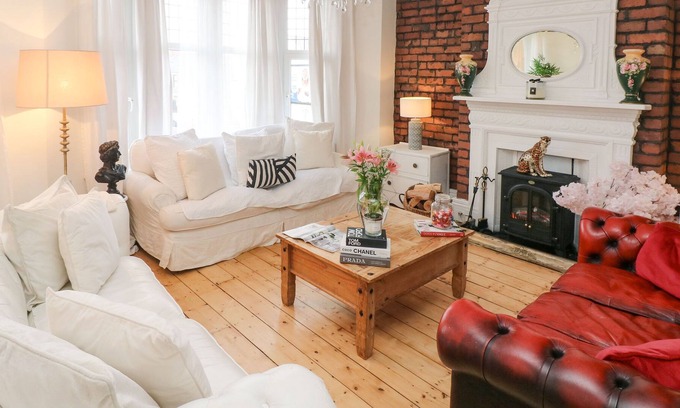 Gabalfa House | STUNNING LARGE VICTORIAN TOWNHOUSE, pet friendly in Cardiff