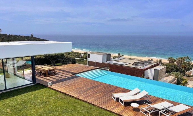 Atlanterra Villa | STUNNING LUXURY VILLA IN PLAYA DE LOS ALEMANES | 6 PAX
