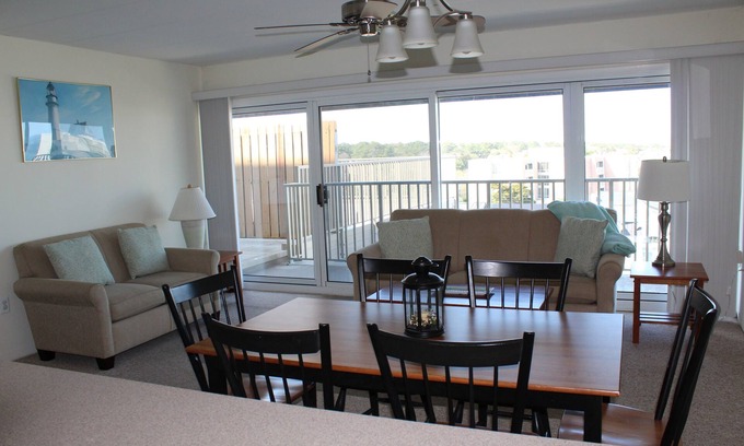 Rehoboth Beach Condo | Stunning Ocean View!