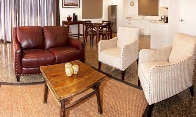 Wanaka Cottage | Stunning Pembroke Villa