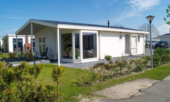 West-Graftdijk House | Stunning private villa for 6 guests with WIFI, TV and terrace