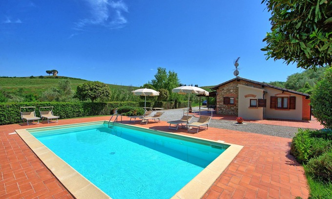 Bibbona Villa | Stunning private villa for 6 guests with private pool, A/C, WIFI, TV and panoramic view