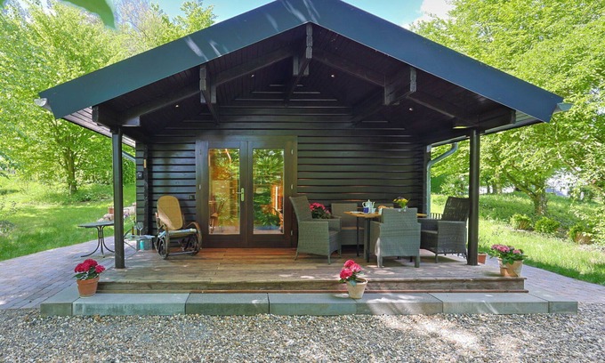 Bad Arolsen House | Stunning private villa for 4 guests with WIFI, TV and terrace