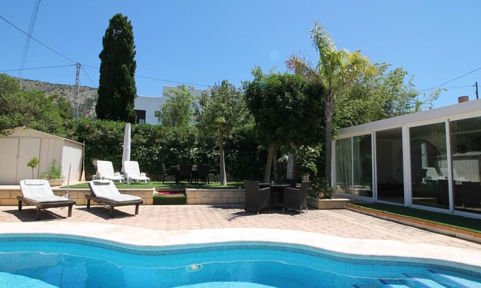 El Albir House | Stunning private villa for 6 people with A/C, private pool, WIFI, TV, patio and parking
