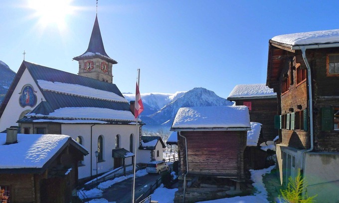 Riederalp House | Stunning private villa for 8 guests with WIFI, TV, patio and panoramic view