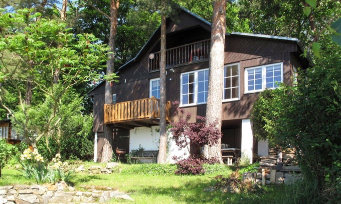Zabovresky House | Stunning private villa for 5 guests with WIFI, TV and terrace