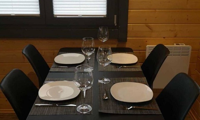 Alpenrod House | Stunning private villa for 4 guests with TV and terrace