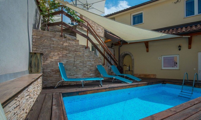 Veli Brgud House | Stunning private villa for 10 guests with WIFI, private pool, A/C, TV and terrace