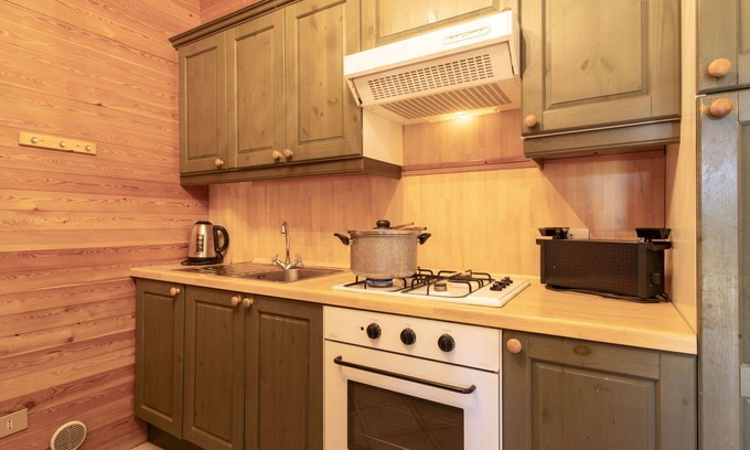 Madesimo House | Stunning private villa for 7 guests with WIFI, TV and pets allowed