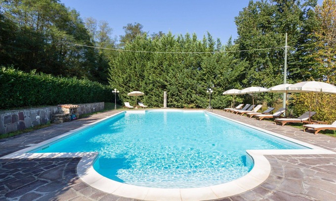 Vicchio Villa | Stunning private villa for 20 guests with sauna, WIFI, private pool, TV, patio and panoramic view