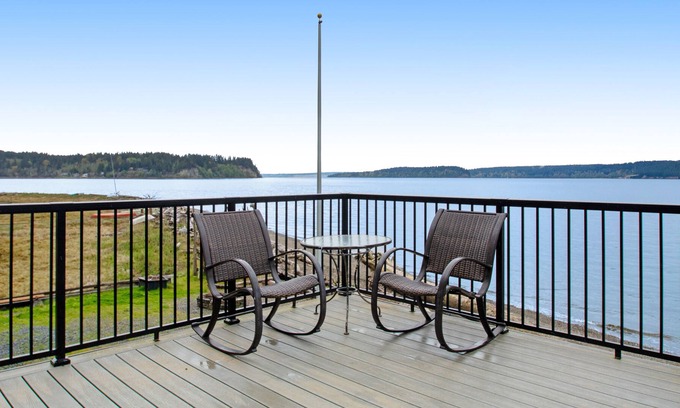 Anderson Island House | Stunning retreat with firepit, large deck & views of Puget Sound