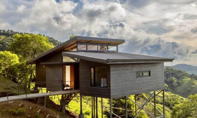 Monteverde House | Stunning view house in Monteverde and reforestation project.