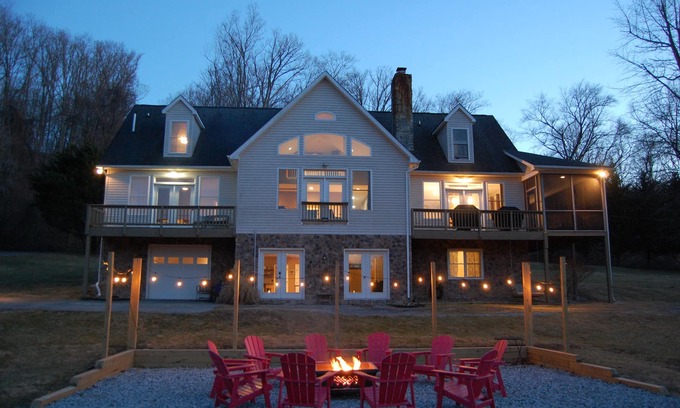 Millville House | Stunning Views, Riverfront Privacy, 18-Acre Estate - Near Hikes, Wine/Breweries!