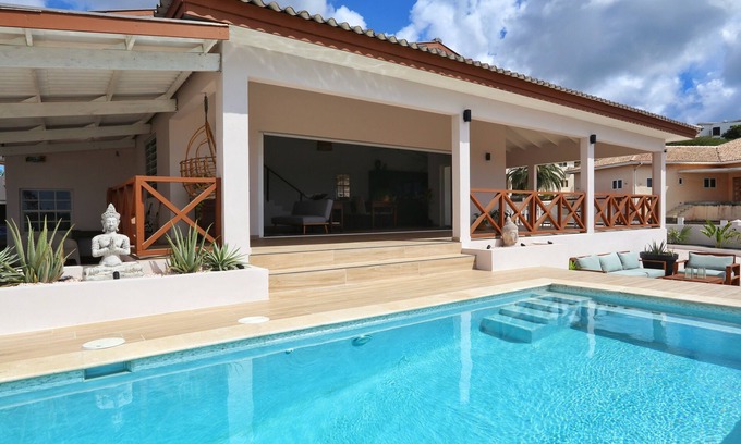 Willemstad Villa | Stunning Villa with panoramic view & private pool