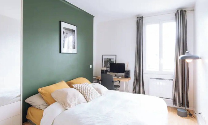 Quartier du Pont-de-Flandre Apartment | Stylish 1BD Apartment in La Villette