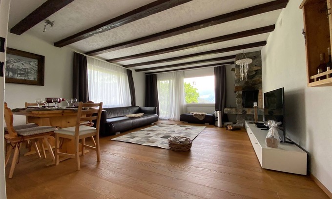 Pitasch Apartment | Stylish 4 1/2-room garden/holiday apartment with lots of privacy