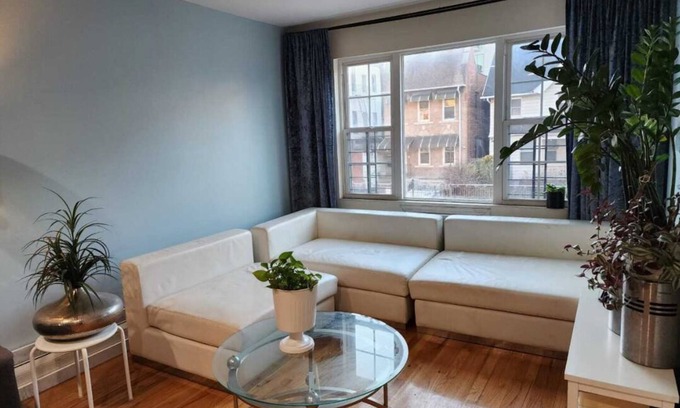 Prospect Lefferts Gardens Apartment | Stylish and cozy apartment near good city transportation