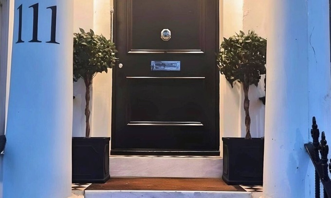 Notting Hill Condo | Stylish apt in the heart of Notting Hill -2-nSteps from Portobello Rd and tube!