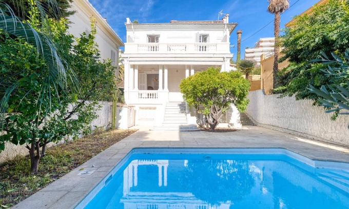 Lazaret Villa | Stylish Art Deco villa near the sea 4 Bdrs Pool and garage