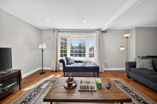 Historic Downtown Apartment | Stylish Downtown Retreat Steps to NYC Duplex