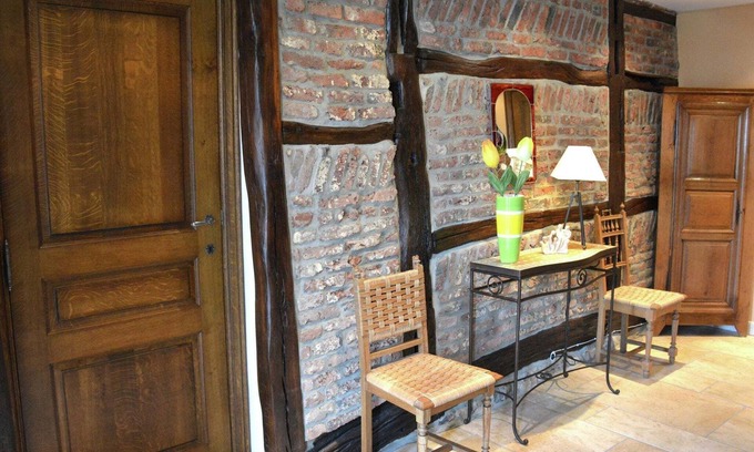 Han-sur-Lesse House | Stylish Holiday Home in Han-sur-Lesse with Terrace