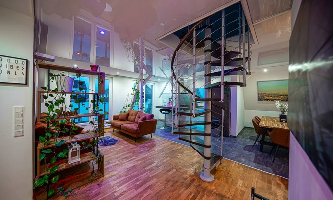 Sudostviertel Apartment | ☆ Stylish maisonette | Central | Luxury