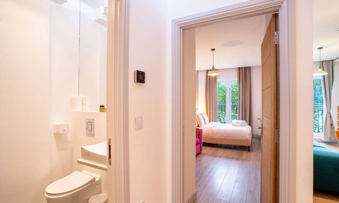 Kilburn Apartment | Stylish Modern 1 Bed Apartment in London NW6*3