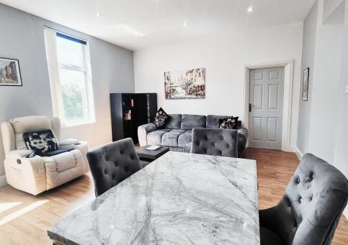 Nottingham Apartment | Stylish & Modern 2BR Flat nr Nottingham City Centre