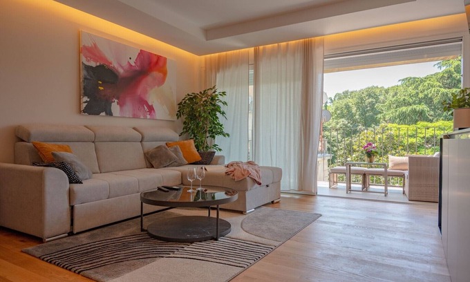 Veruda Apartment | Stylish Pula Apartment 10min To The Beach