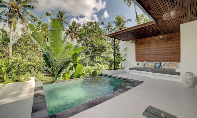 Kutuh Kaja Apartment | Stylish Studio Villa 2