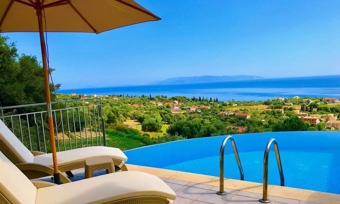Trapezaki Villa | Stylish Villa with Stunning Panoramic Sea Views & Private Pool