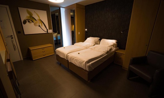 Strop Bed & Breakfast | Su'ro Bed and Breakfast