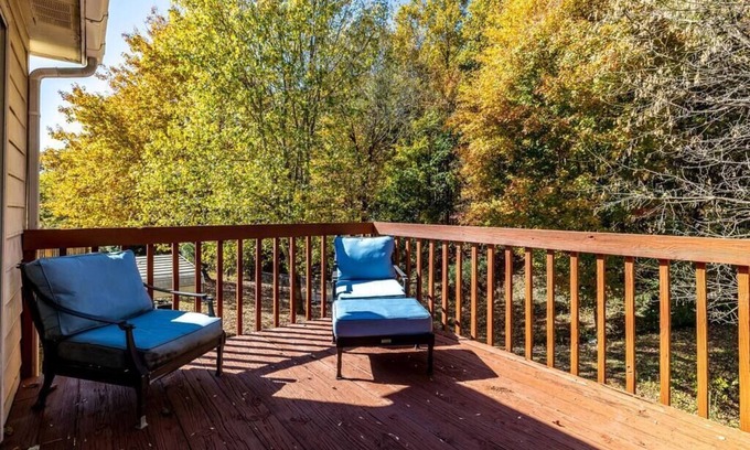 Knoxville House | Suburban Home on the Northwest Side of Knoxville