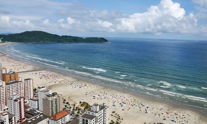 Aviacao Apartment | Suitable for 06 people - Praia Grande - Aviation - One block from the beach.