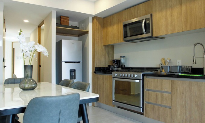 Colonia Roma Apartment | Suite 401 Luxury with balcony Roma Norte