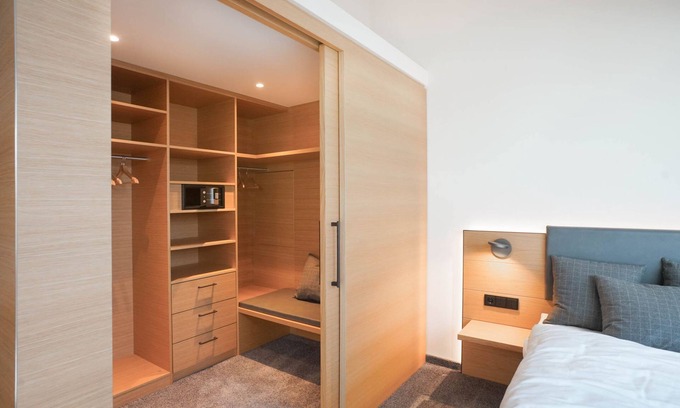 Oberkirch Apartment | Suite 6, double room with sofa bed