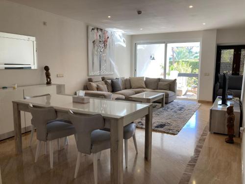 Marbella Apartment | Suite F down Incosol Rio Real Marbella
