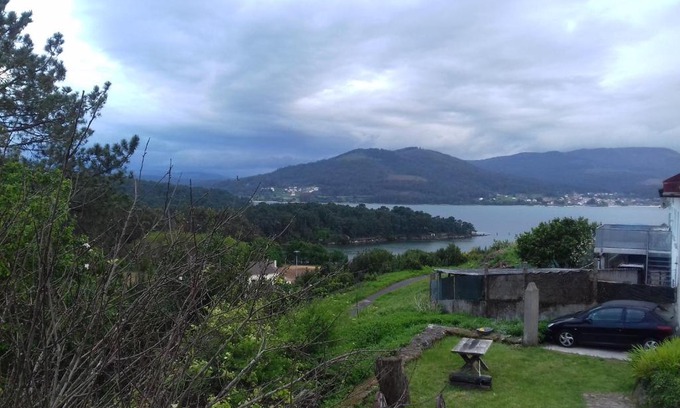 Outes Apartment | Suite for three in converted barn on ground floor