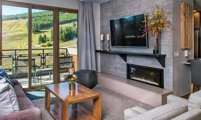 Peak 8 Resort | Suite on Peak 8: True ski-in/ski-out directly on peak 8 lifts, ski-school!