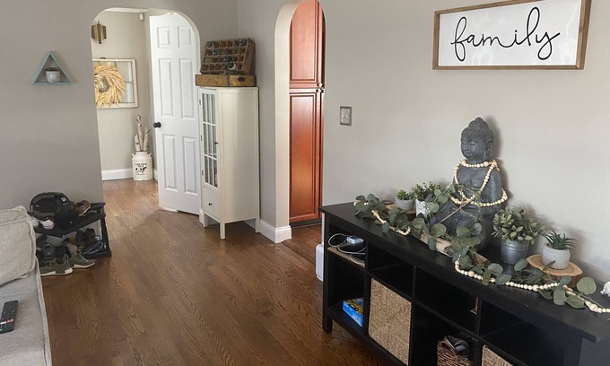 Seymour House | Summer in Seymour!