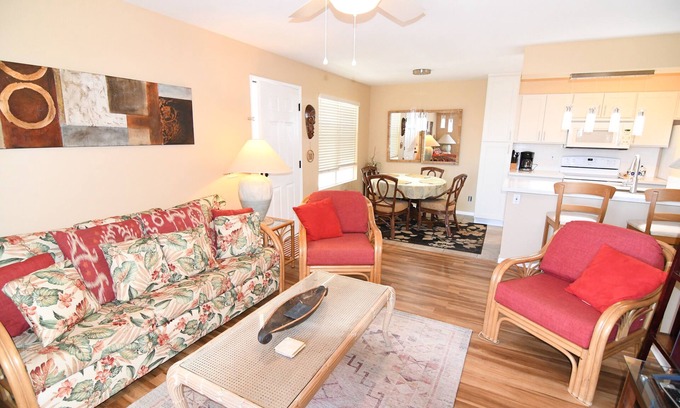 Waikoloa Condo | Summer SPECIAL $125/night. QUIET! PRIVATE! POOL! GOLF! SHOPPING! RESTAURANTS!