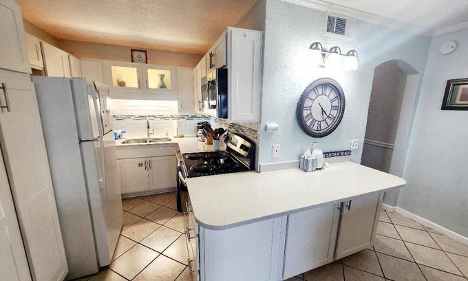 Panama City Beach Resort | Summit 1304 Welcome to Summer Fun.