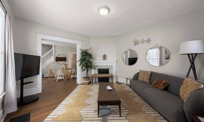 Old North Columbus House | Summit Scholars 1, For 6!