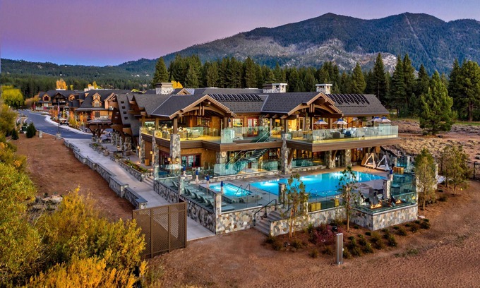 Stateline Condo | Sumptuous 3 bed, 4 bath Residence in Private Lakefront Community