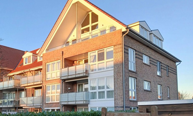 Schonberger Strand Apartment | Sun deck vacation apartment on Schönberg beach