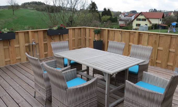 Sandebeck Apartment | Sun terrace with great views, relaxation at the edge of Eggegebirge